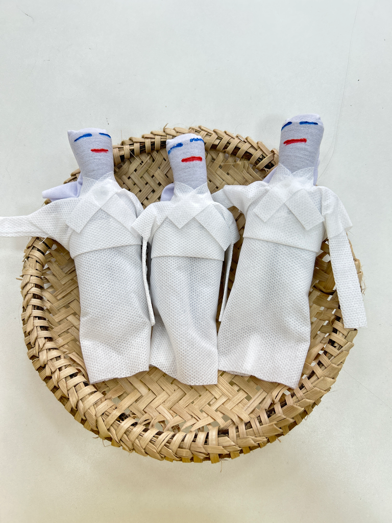 BONECO DE VUDU MULHER - BRANCO